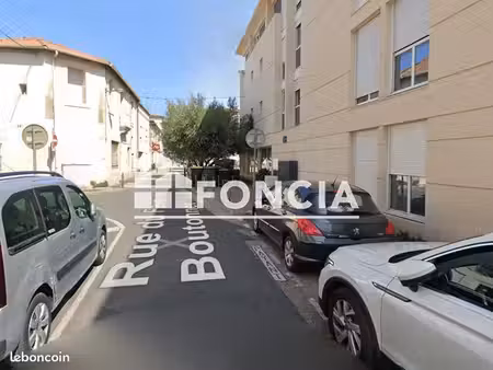stationnement 15m² à louer 80.9 - montpellier 34090