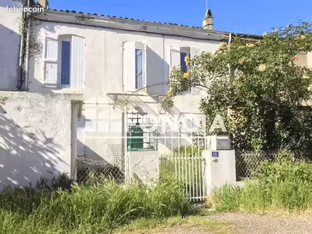 maison 3 pièces 46.5m² à louer 650 - agen 47000