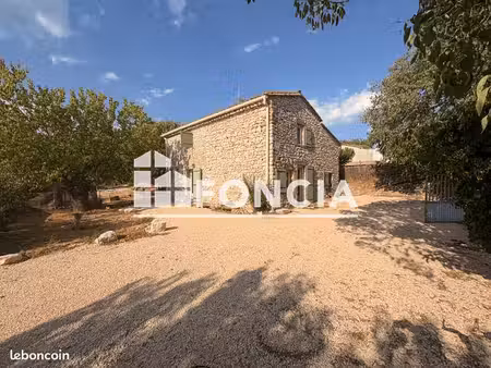 maison 5 pièces 90.55m² à louer 750 - aigaliers 30700