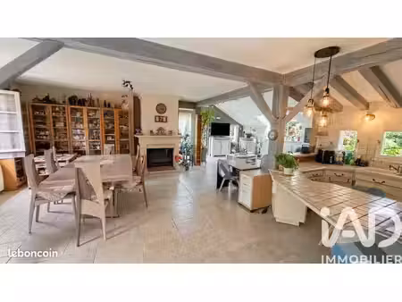 maison 6 pièces 147 m²