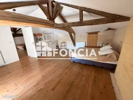 maison 4 pièces 131.14m² à louer 1000 - saint-hippolyte 33330