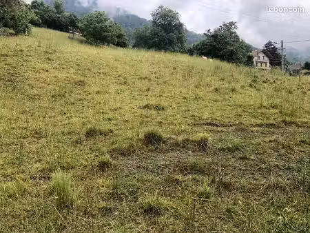 terrain 1036 m² cluses