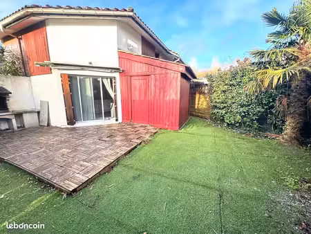 jolie maisonnette avec jardin et parking a 200m du lac