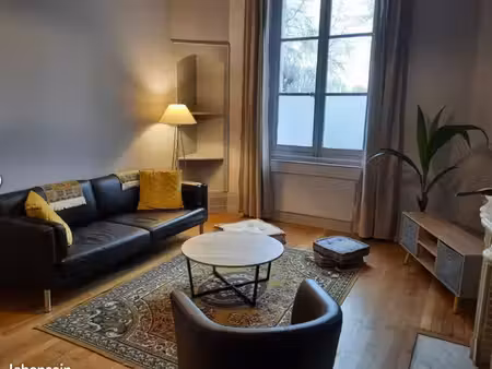 location maison 170 m² orléans