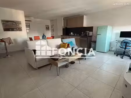 appartement 4 pièces 90.9m² à louer 951.66 - bellegarde 30127
