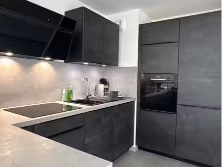 loue t3 récent meublé