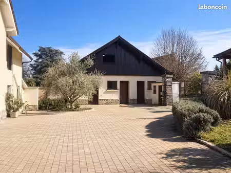 maison ancienne de 70 m² à réhabiliter  proche du lac léman