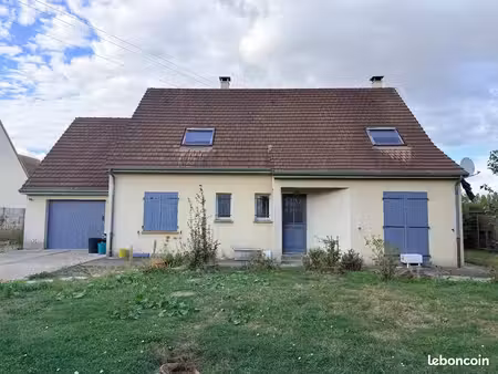 maison 5 pièces 146 m²