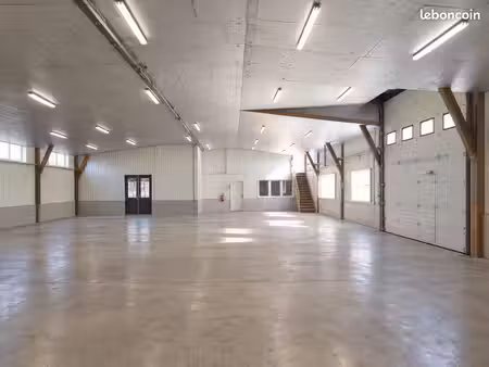 local d'activité 480m²