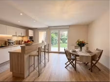 magnifique t3 rénové avec jardin