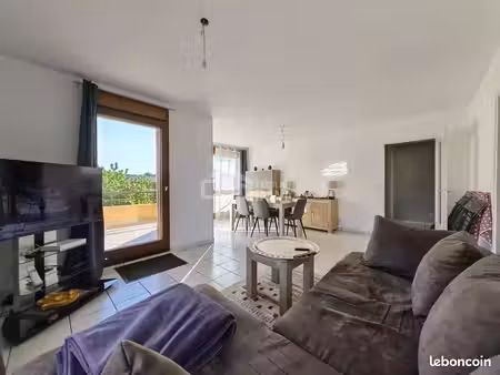 appartement 3 pièces 72 m²
