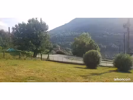 terrain césarche 640m2