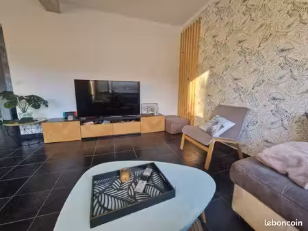 t3 67 m² avec jardin + garage + cave – centre-ville de la rochette