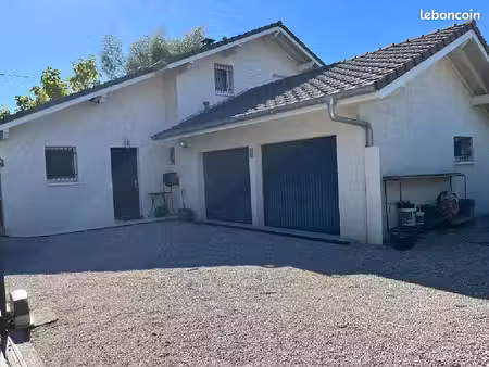 villa 4 pièces 113 m²