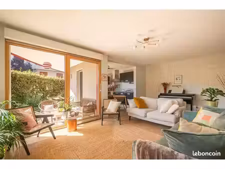 appartement 3 pièces 72 m²