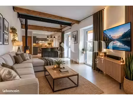 studio 5 pièces 156 m²
