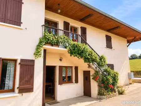 immeuble 7 pièces 128 m²