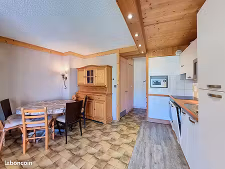 appartement 3 pièces 53 m²