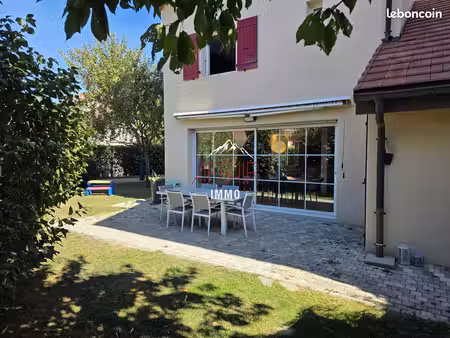 maison 5 pièces 139 m²