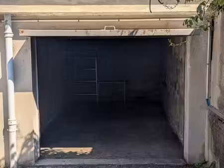 location garage quartier novel