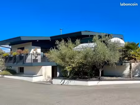 propriété d’exception - villa contemporaine de 428m ²- au bord du lac léman - vue lac -cal