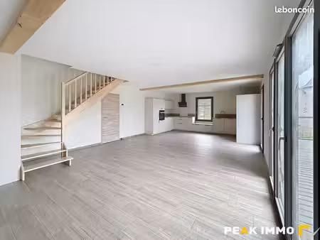appartement 5 pièces 156 m²