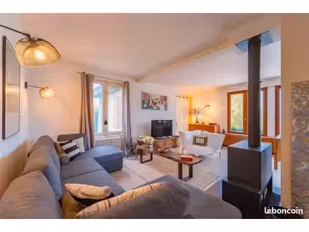 location villa meublée nernier avec vue lac - bail mobilité 8 mois