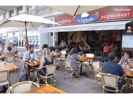 boutique 94 m² évian-les-bains
