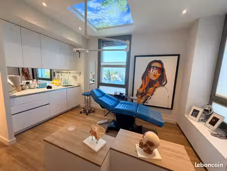 à louer – cabinet médical / paramédical de 77 30 m²