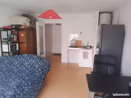 appartement 1 pièce f1 studio 30 47 m2 & 1 place de parking securisée proche centre-ville 