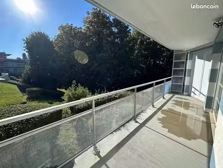 résidence senior jardins d’arcadie 2 pièces refait à neuf