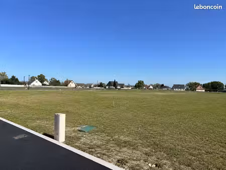 ? petiville – terrain à bâtir 649 m² viabilisé – eligible ptz