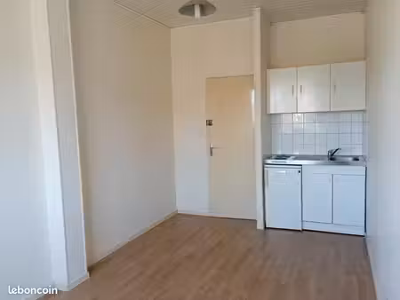 immeuble 200 m² saint etienne du rouvray