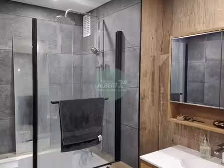 appartement 3 pièces 80 m²