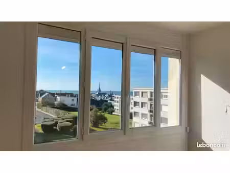 à vendre – appartement t4 de 80 m² avec vue mer  balcon  garage et cave – fécamp