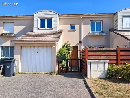 maison 5 pièces 90 m²