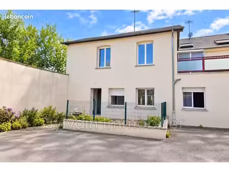 maison 4 pièces 70 m²