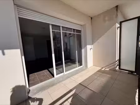 la teste de buch - appartement t3- 67m2- balcons et parking