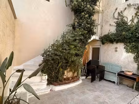 appartement atypiques 67m2 avec jardin et 2 places de parking