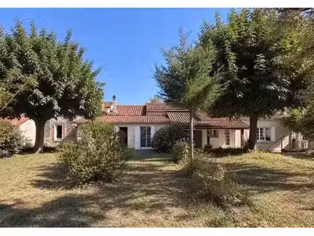 vente maison 7 pièces 185 m² à trentels (47140)  165 000 €