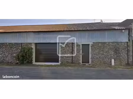 entrepôt 200 m² melun