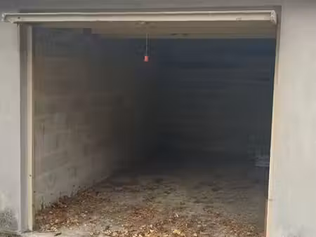 location box garage fermé