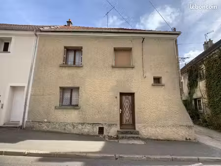 maison 4 pièces 95 m²
