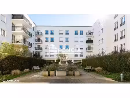 serris- à deux pas de la gare et du centre commercial val d'europe