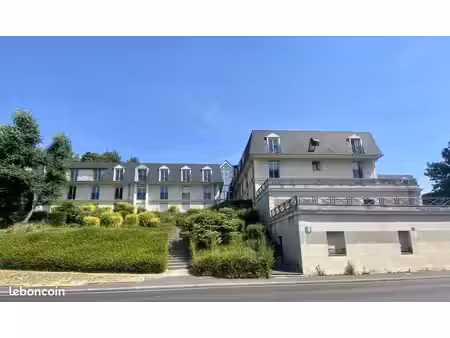 studio 1 pièce 20 m²
