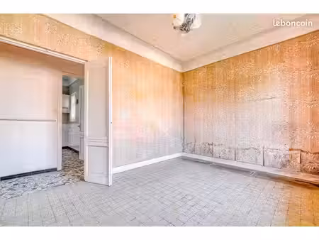 maison 4 pièces 85 m²