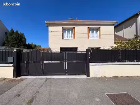 maison individuelle 4 pièces de 123m² sur un terrain de 510m²