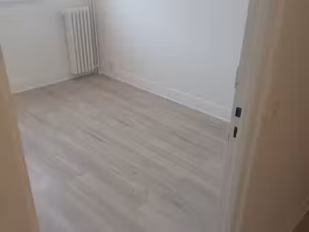 vend appartement 4 pièces 67 m² en vente a terme