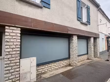 local commercial + jardin et appart ou stockage