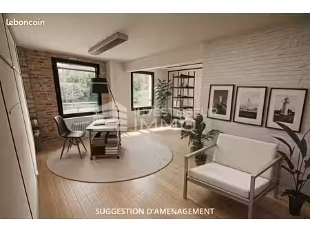 bureaux 61 m²